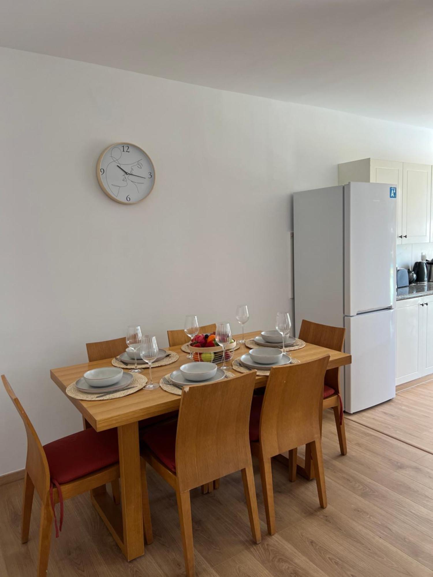 Iris Village Grand Apartment Paphos Esterno foto